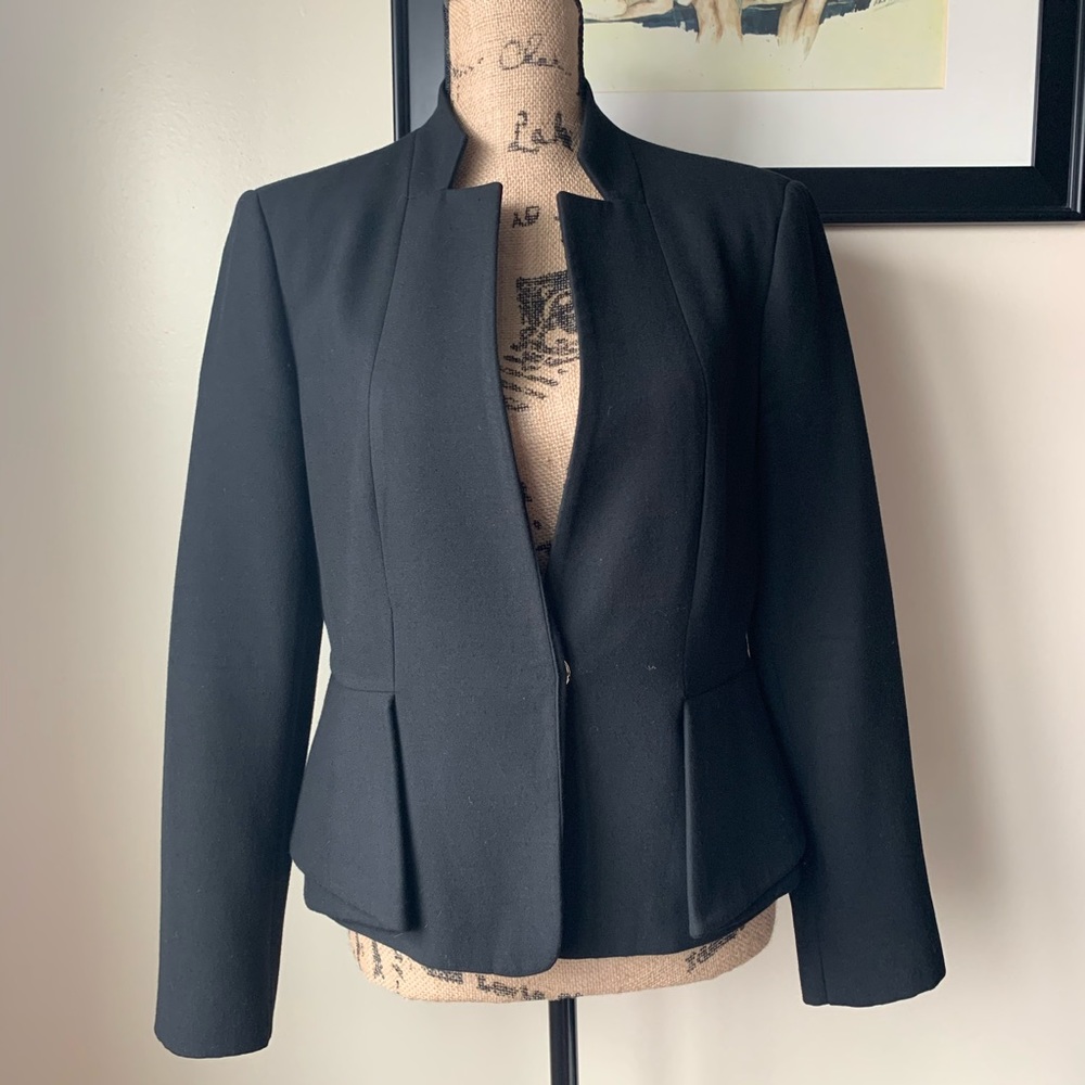 Zara fit & flair peplum blazer